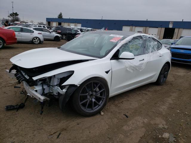 Tesla Model 3 (2022)