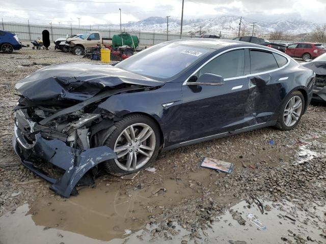 Tesla Model s (2013)