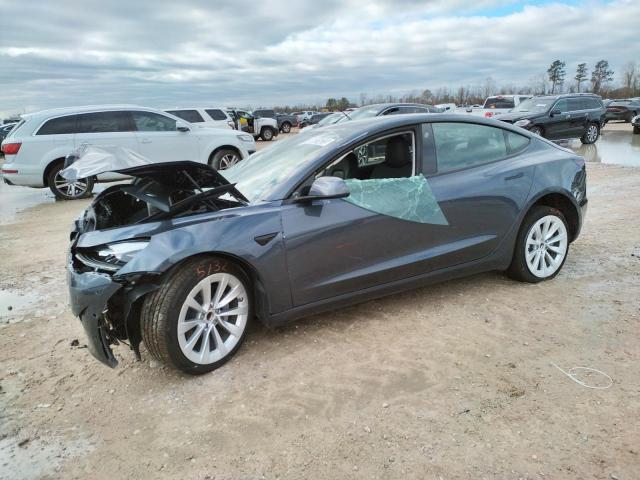 Tesla Model 3 (2022)