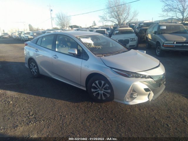 Toyota Prius prime (2020)