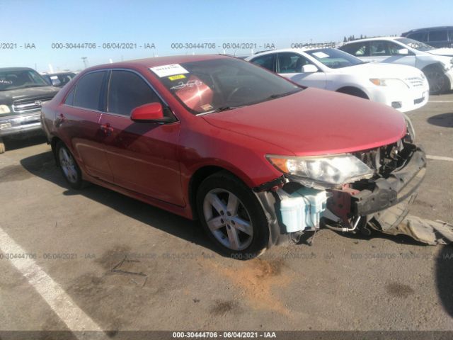 Toyota Camry (2013)
