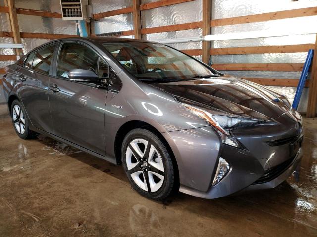Toyota Prius (2016)