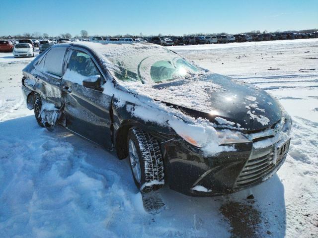Toyota Camry hybr (2015)