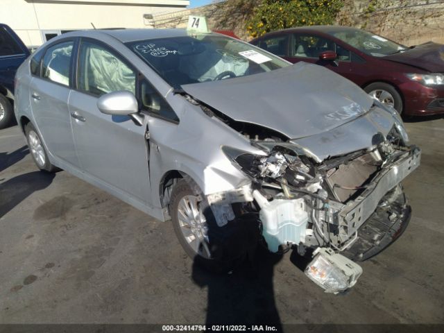 Toyota Prius plug (2014)