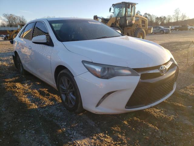 Toyota Camry le (2016)