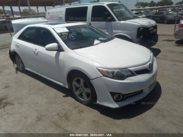 Toyota Camry (2012)