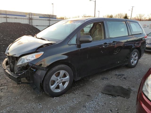 Toyota Sienna (2013)