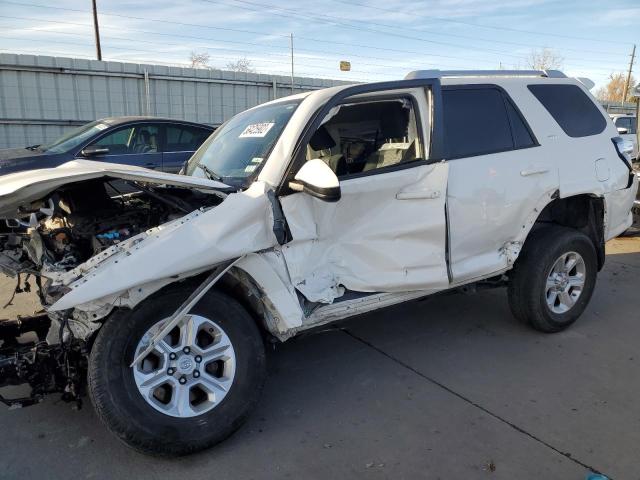 Toyota 4runner sr (2018)