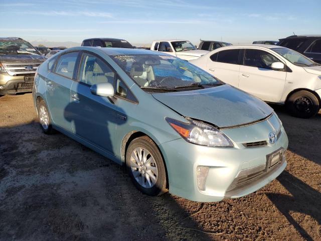 Toyota Prius plug (2014)