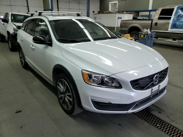 Volvo V60 cross (2017)