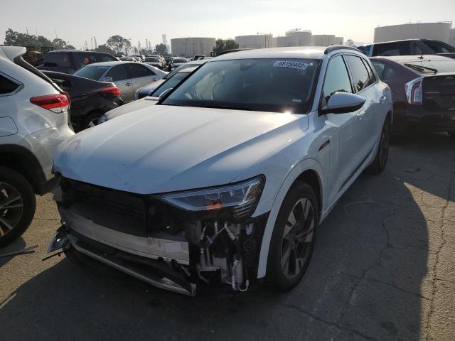 Audi E-tron pre (2022)