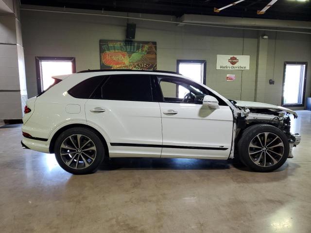 Bentley Bentayga (2022)