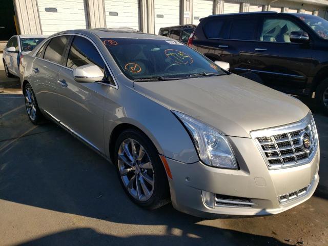 Cadillac Xts luxury (2014)