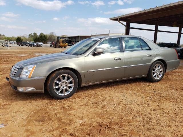 Cadillac Dts luxury (2011)