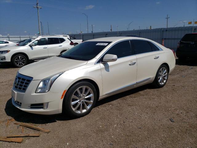 Cadillac Xts luxury (2013)