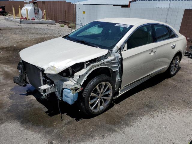 Cadillac Xts luxury (2014)