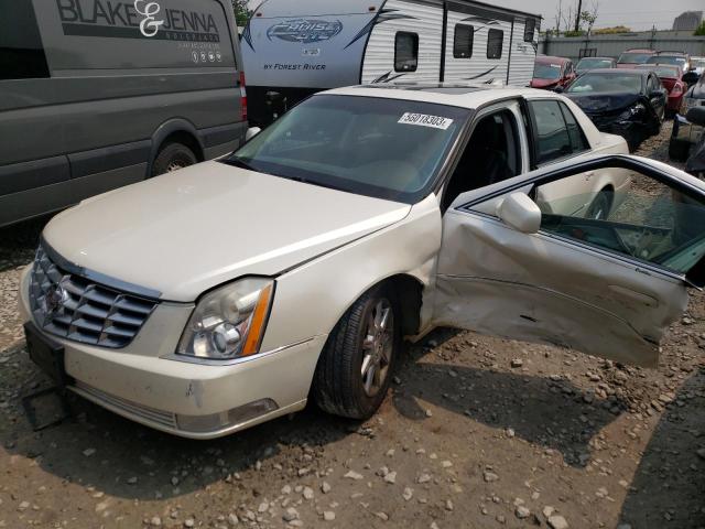 Cadillac Dts luxury (2010)