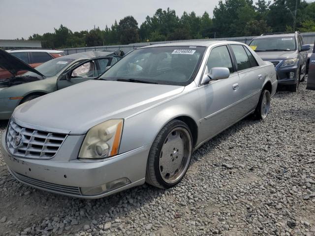 Cadillac Dts luxury (2010)