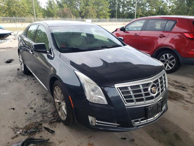 Cadillac Xts luxury (2014)