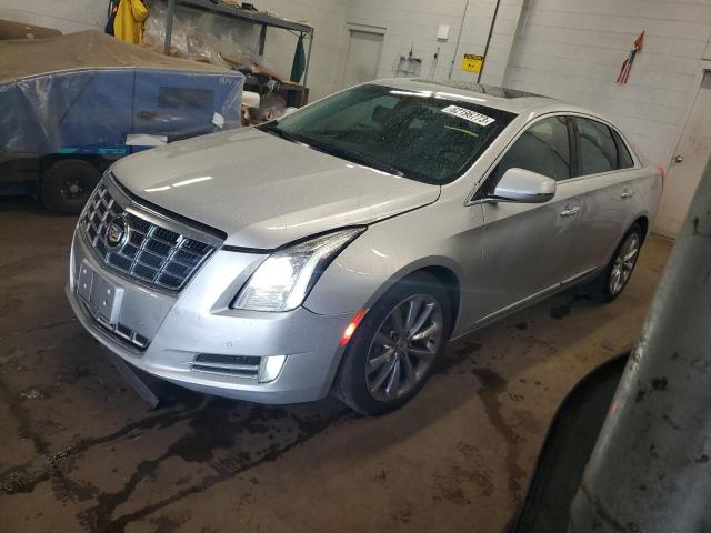 Cadillac Xts luxury (2013)