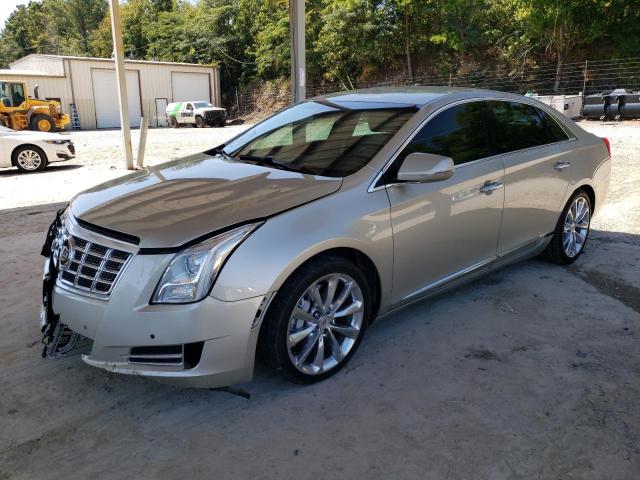 Cadillac Xts luxury (2013)