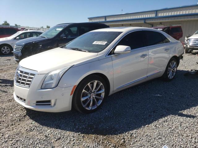 Cadillac Xts luxury (2014)