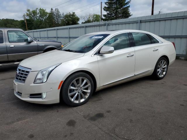 Cadillac Xts luxury (2014)