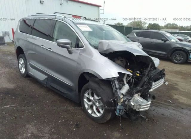 Chrysler Pacifica (2017)