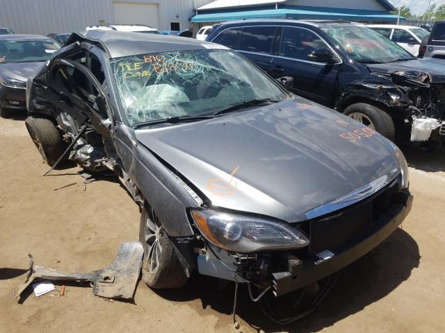 Chrysler 200 limite (2013)