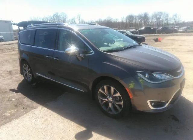 Chrysler Pacifica (2017)