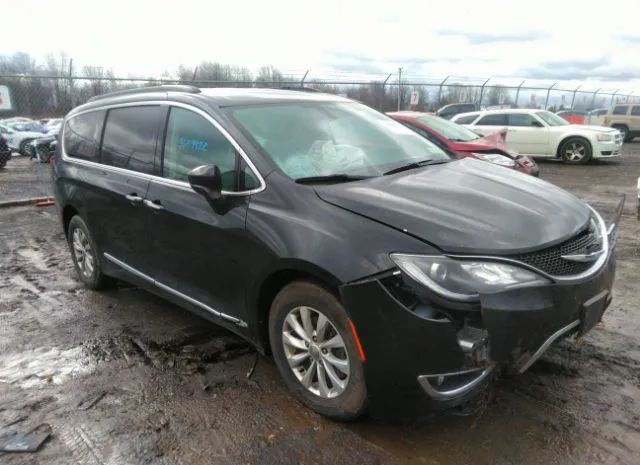 Chrysler Pacifica (2017)