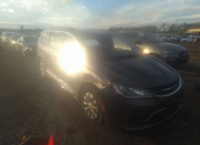 Chrysler Pacifica (2017)