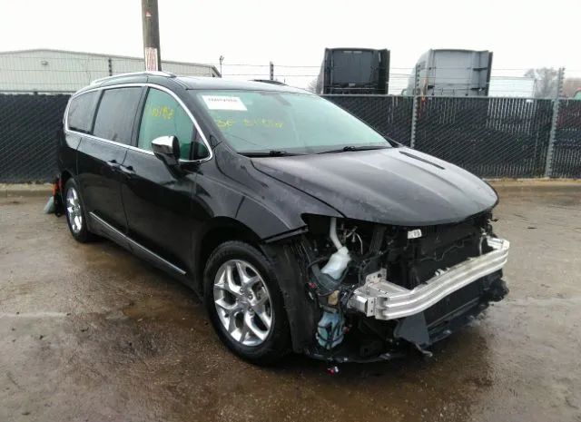 Chrysler Pacifica (2017)