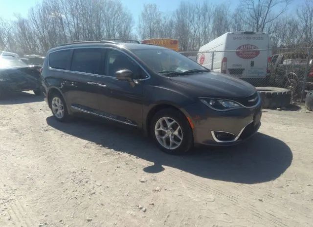 Chrysler Pacifica (2017)