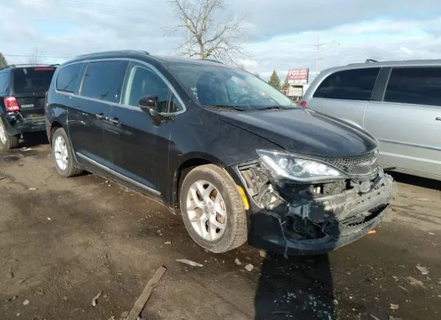 Chrysler Pacifica (2017)
