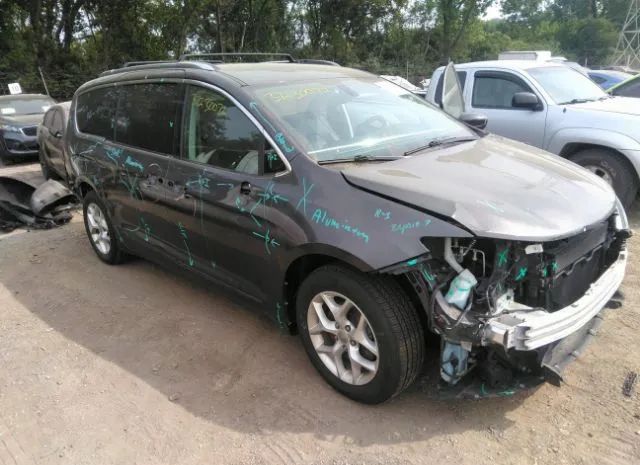 Chrysler Pacifica (2017)