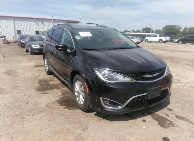Chrysler Pacifica (2017)