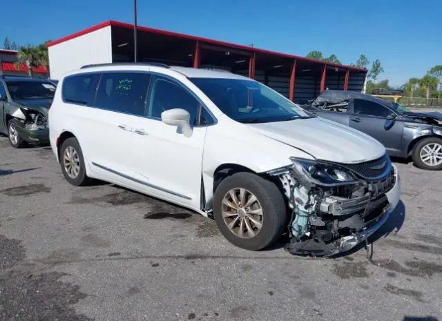 Chrysler Pacifica (2017)