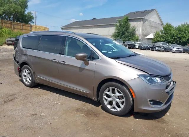 Chrysler Pacifica (2017)