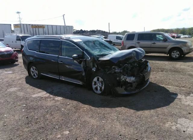 Chrysler Pacifica (2017)