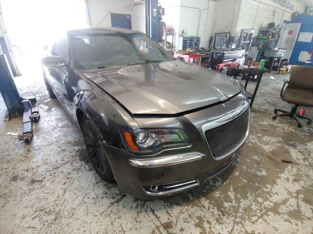 Chrysler 300c varva (2013)