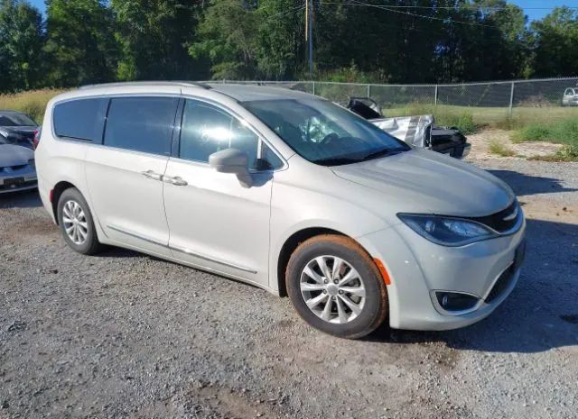 Chrysler Pacifica (2017)