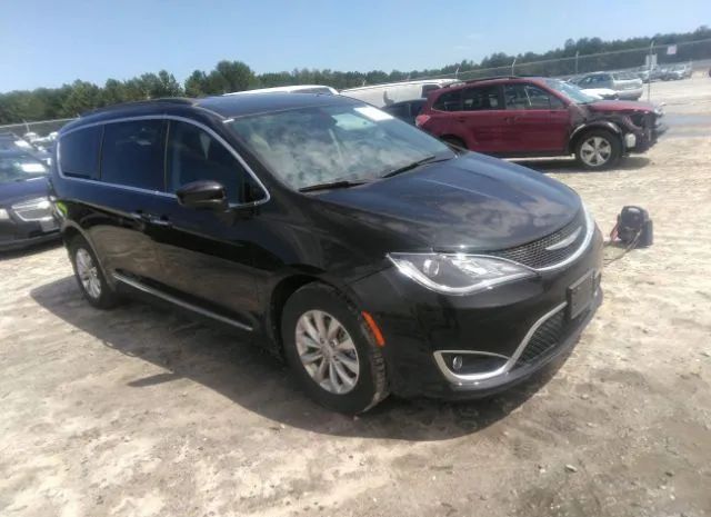 Chrysler Pacifica (2017)