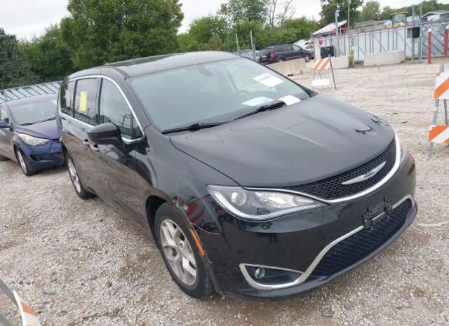 Chrysler Pacifica (2017)