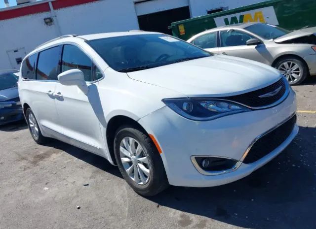 Chrysler Pacifica (2017)