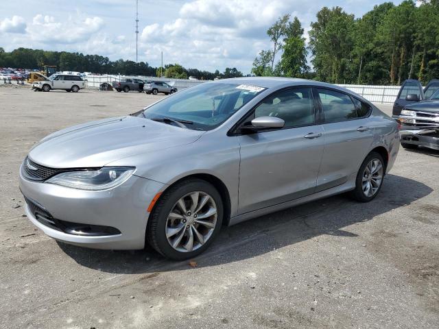Chrysler 200 s (2015)