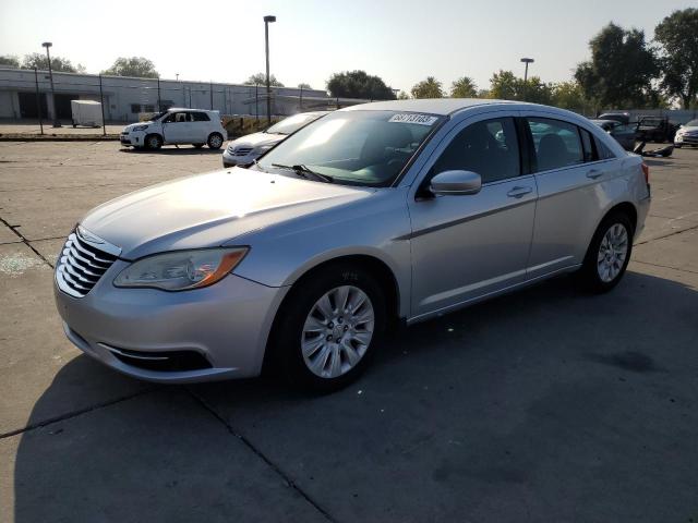 Chrysler 200 lx (2012)