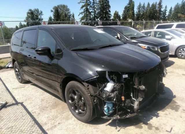 Chrysler Pacifica (2022)