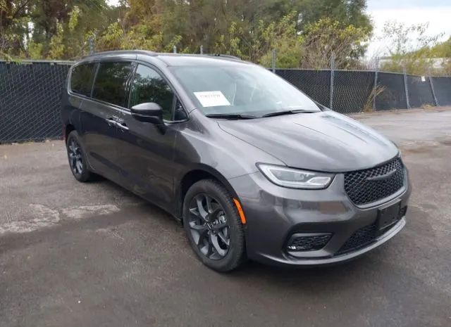 Chrysler Pacifica (2023)