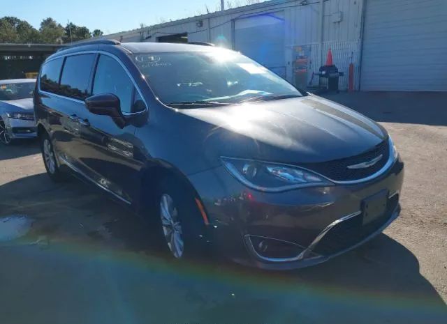 Chrysler Pacifica (2017)